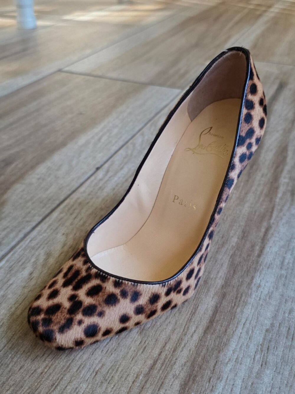 Christian Louboutin Leopard-Print Calf Hair Square-Toe Square Eur. 36.5